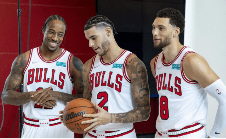 深圳队逆转北京队，拉文关键制胜的简单介绍